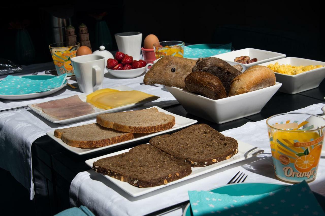 De Langenlee Bed & Breakfast ซโวลเลอ ภายนอก รูปภาพ
