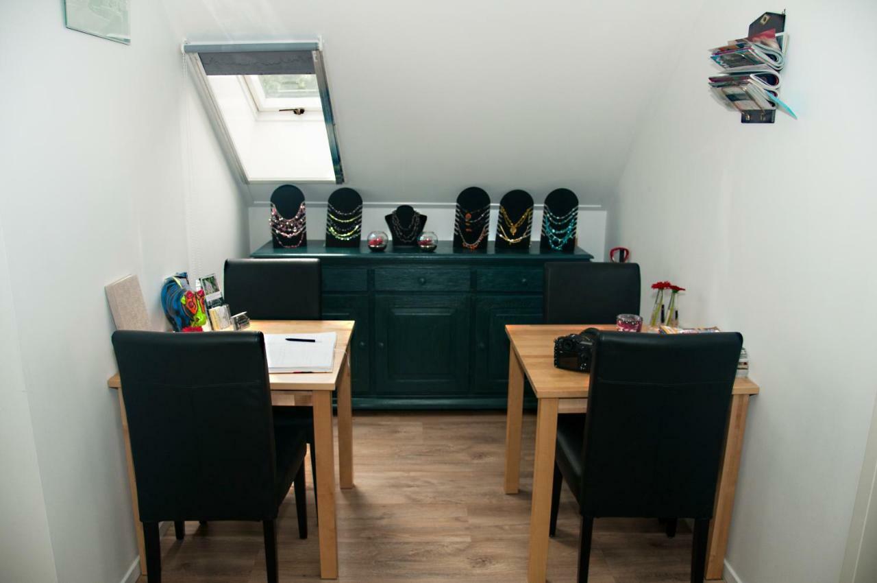 De Langenlee Bed & Breakfast ซโวลเลอ ภายนอก รูปภาพ